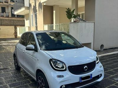 Usata 2015 Smart ForFour Utilitaria | 7500 €