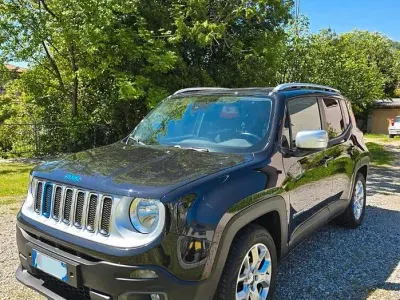Usata Jeep Renegade Limited 120 CV (88 kW) 2014 Nero SUV