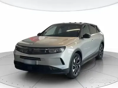 Usata Opel Grandland Electric GSe 136 CV (100 kW) 2025 Grigio SUV
