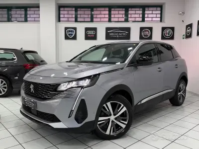 Usata Peugeot 3008 Allure 131 CV (96 kW) 2022 Grigio SUV