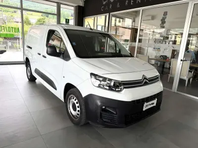 Usata Citroën Berlingo 131 CV (96 kW) 2021 Bianco Monovolume