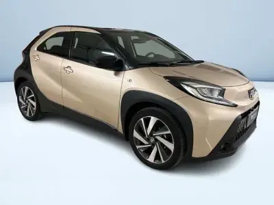 Usata Toyota Aygo X Lounge 72 CV (52 kW) 2023 Nero SUV