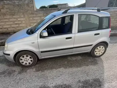 Usata Fiat Panda 69 CV (50 kW) 2010 Grigio Utilitaria