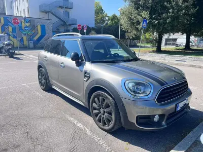 Usata Mini Countryman 150 CV (110 kW) 2017 Grigio SUV