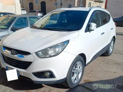 Usata Hyundai ix35 115 CV (84 kW) 2011 Bianco SUV