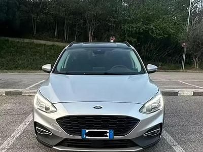 Usata Ford Focus ST-Line 125 CV (91 kW) 2020 Grigio Station wagon