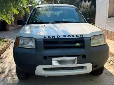 Usata Land Rover Freelander 103 CV (75 kW) 1999 Bianco SUV