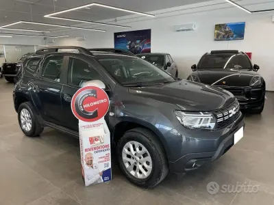 Usata Dacia Duster Comfort 116 CV (85 kW) 2023 Grigio SUV
