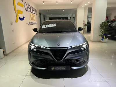 Nuova Alfa Romeo GT Junior 136 CV (100 kW) 2025 Grigio SUV