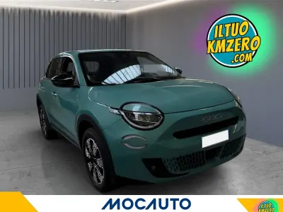 Nuova Fiat 600 Pop 110 CV (80 kW) 2025 Bianco SUV