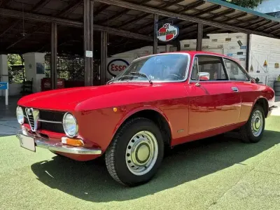 Usata Alfa Romeo GT Junior 88 CV (64 kW) 1970 Rosso Coupé