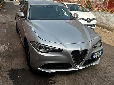Usata Alfa Romeo Giulia 190 CV (139 kW) 2021 Grigio Berlina