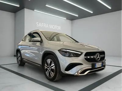 Usata Mercedes GLA180 Advanced 116 CV (85 kW) 2025 Argento high SUV