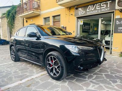 Nero Usata 2018 Alfa Romeo Stelvio SUV | 18.500 € (Buon prezzo)