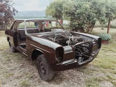 Usata Mercedes 250 177 CV (130 kW) 1970 Marrone Coupé