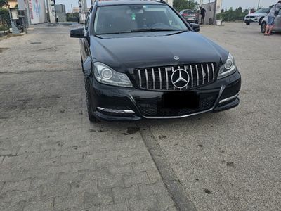 Mercedes C200