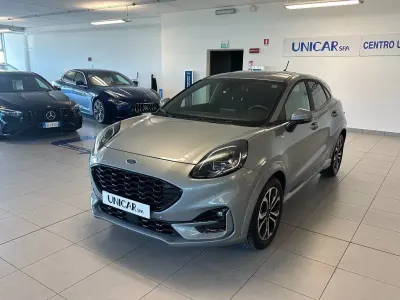 Usata Ford Puma ST-Line 125 CV (91 kW) 2023 Solar yellow (metallizzato) SUV
