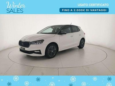 Bianco magnolia grigio graphite metalliz Usata 2023 Skoda Fabia Style Berlina | 13.900 € (Buon prezzo)