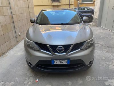 Usata Nissan Qashqai 2015 Grigio SUV