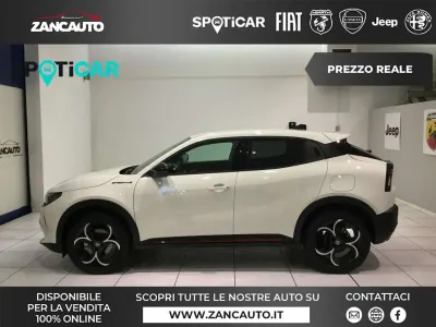 Usata Alfa Romeo Junior Edizione Speciale 114 kW (156 CV) 2025 Bianco SUV