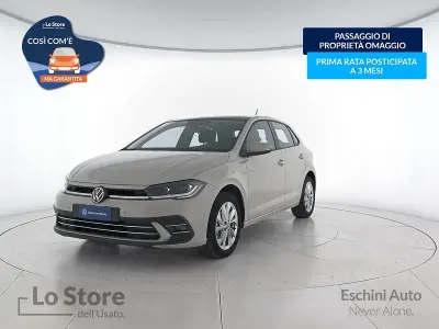 Usata VW Polo Style 95 CV (69 kW) 2023 Gray Utilitaria