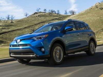 usata Toyota RAV4 D-4D 2WD Exclusive del 2018 usata a Teramo