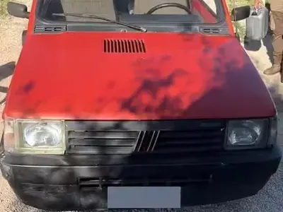 Usata Fiat Panda 4x4 50 CV (36 kW) 1991 Rosso Utilitaria