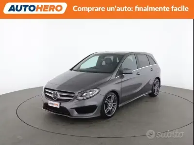 Begagnad Mercedes B220