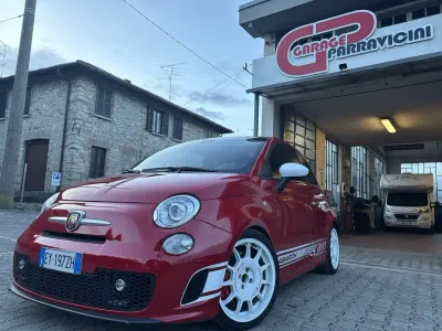 Usata Abarth 500 135 CV (99 kW) 2015 Rosso Utilitaria
