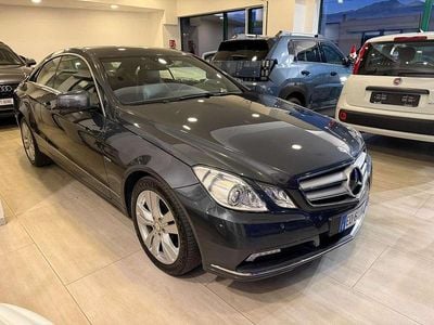 Grigio Usata 2009 Mercedes E350 Avantgarde Coupé | 10.900 €