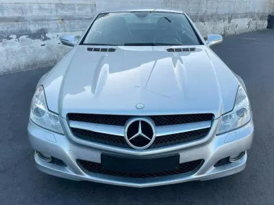 Usata Mercedes SL350 315 CV (231 kW) 2008 Argento Cabrio