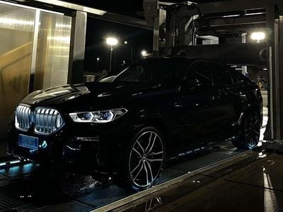 Usata BMW X6 M Sport 265 CV (194 kW) 2020 Blu/azzurro SUV