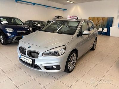 Usata BMW 216 Active Tourer Luxury Line 116 CV (85 kW) 2015 Grigio Monovolume