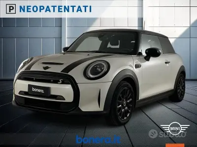 Usata Mini Cooper SE Classic 135 kW (184 CV) 2023 Bianco Utilitaria