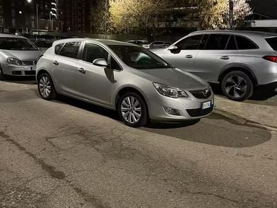 Usata Opel Astra 2011 Grigio Utilitaria