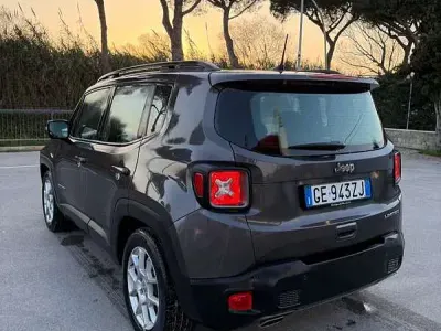 Usata Jeep Renegade Limited 130 CV (95 kW) 2021 SUV
