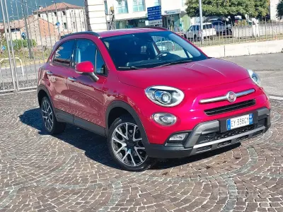 Usado Fiat 500X Cross Plus 140 HP (102 kW) 2015 Vermelho SUV