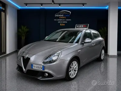 Usata Alfa Romeo Giulietta Super 120 CV (88 kW) 2017 Grigio Utilitaria