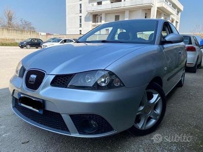 Usata Seat Ibiza 70 CV (51 kW) 2009 Grigio Berlina