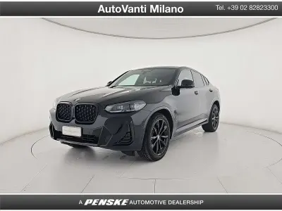 Begagnad BMW X4 M Sport 190 HK (139 kW) 2025 Blå SUV