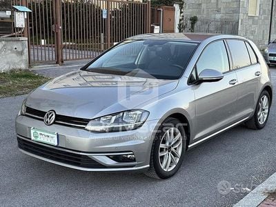 Usata VW Golf VII Business 116 CV (85 kW) 2019 Grigio Utilitaria