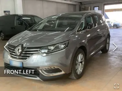 Käytetty Renault Espace Intens 160 HP (117 kW) 2016 Harmaa Tila-auto