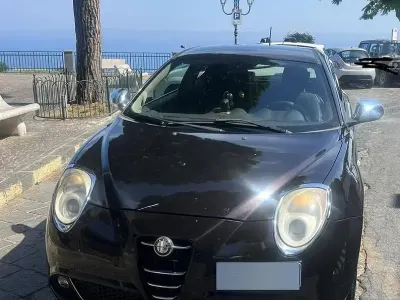 Usata Alfa Romeo MiTo Distinctive 95 CV (69 kW) 2010 Nero Utilitaria