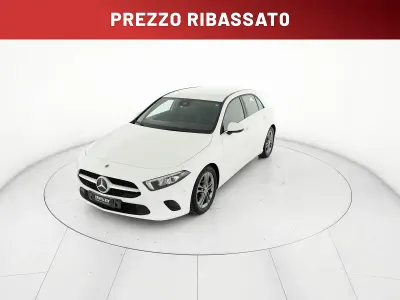Usata Mercedes A180 136 CV (100 kW) 2019 Bianco Berlina