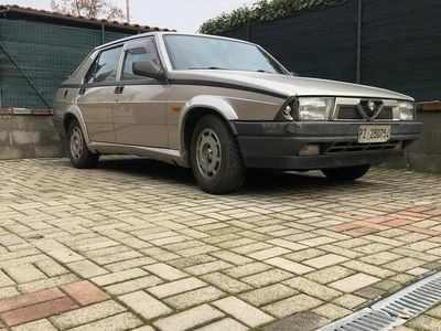 Alfa Romeo 75