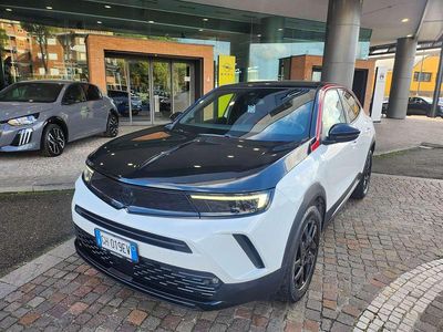 Usata Opel Mokka GS Line 101 CV (74 kW) 2022 Bianco SUV