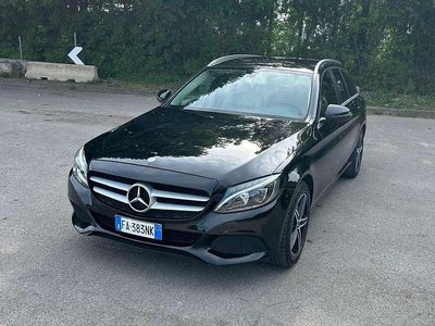Usata Mercedes C220 Business 170 CV (125 kW) 2015 Nero Station wagon