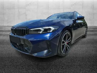 Usata BMW 330 M Sport 245 CV (180 kW) 2023 Blu/azzurro Station wagon