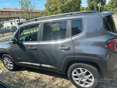 Usata Jeep Renegade 190 CV (139 kW) 2023 Grigio SUV