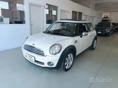 Usata Mini ONE Chili 95 CV (69 kW) 2008 Beige Utilitaria